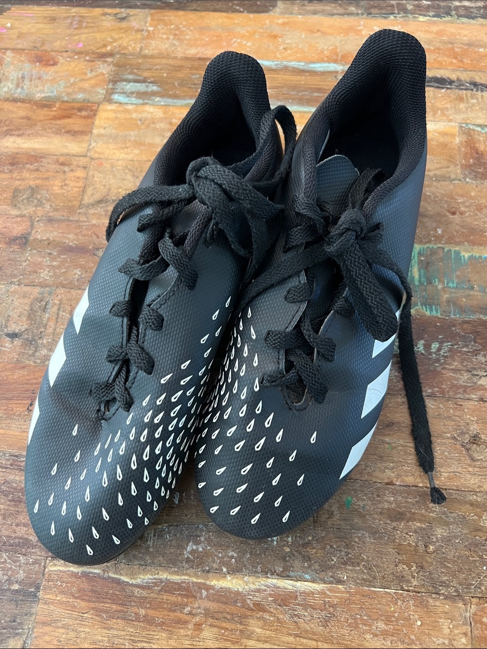 Adidas Predator Freak Indoor Soccer Cleats
